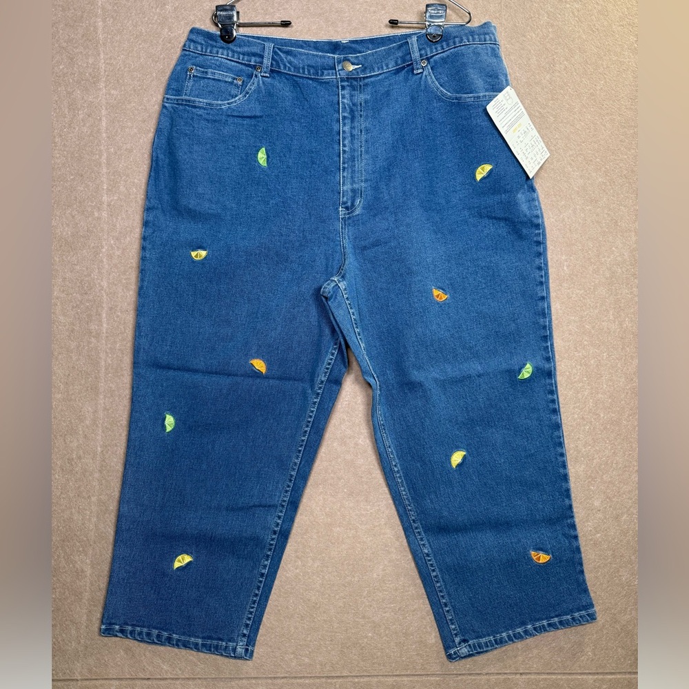 Quacker Factory Citrus Slices Stretch Crop Jeans Med Wash Denim 22W